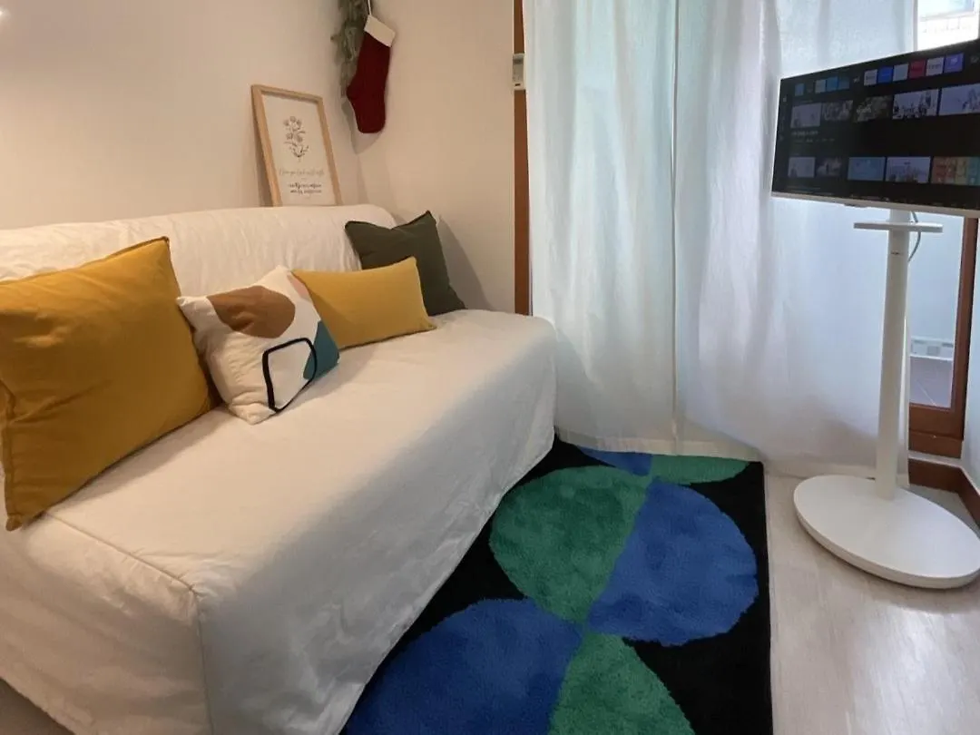 Apartmán 5 People#Lotte World Jamsil#Lotte Tower,#Kspo Dome#Sports Complex#Jyp#Coex#Asan Medical Center Soul 0*,